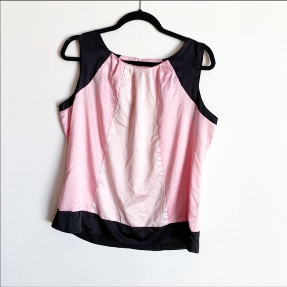 New York & Company Tops - New York & Company Silk Feel Pink and Black Blouse